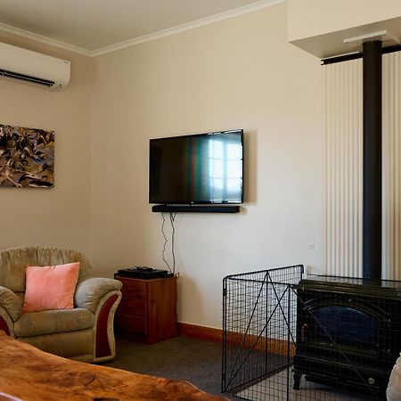 Ludstone Villa - A Charming Family Home Kaikoura Ngoại thất bức ảnh