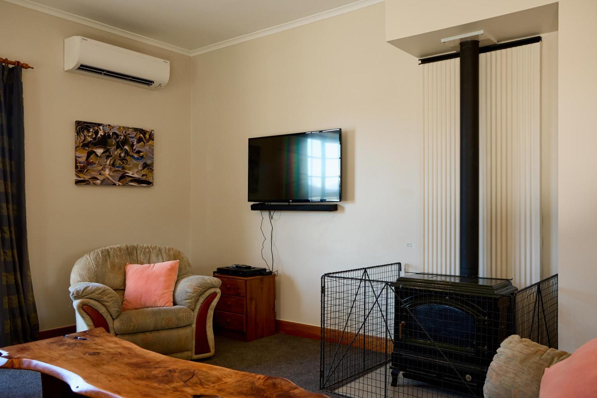 Ludstone Villa - A Charming Family Home Kaikoura Ngoại thất bức ảnh