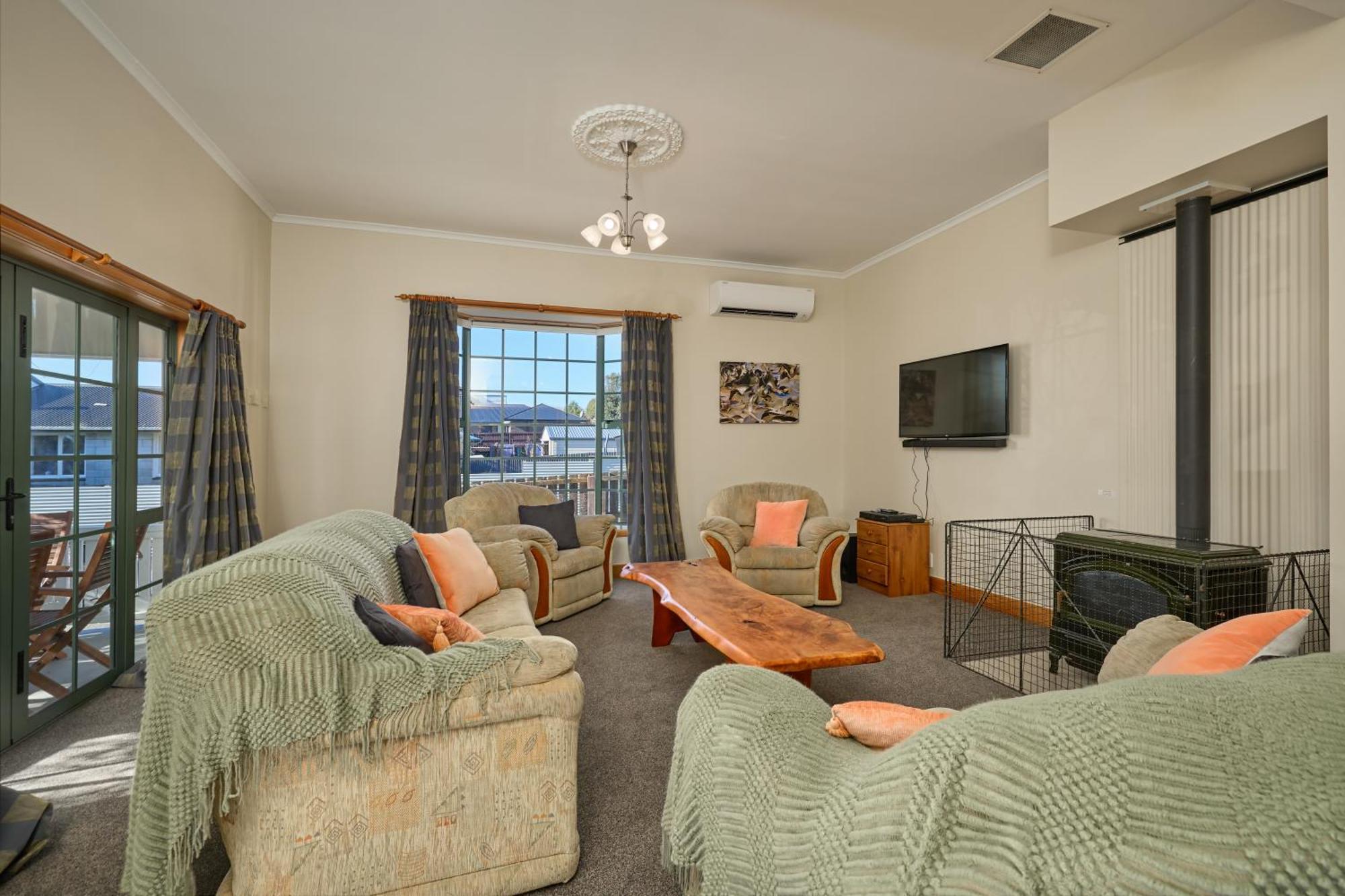 Ludstone Villa - A Charming Family Home Kaikoura Ngoại thất bức ảnh